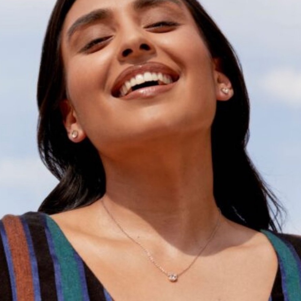 COACH Round Circle Necklace and Tea Rose Stud Earrings Set - Picture 3 of 14